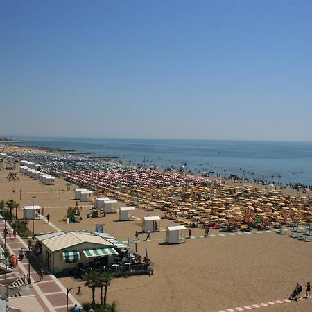 Ferienwohnung Duca Degli Abruzzi Caorle Exterior foto