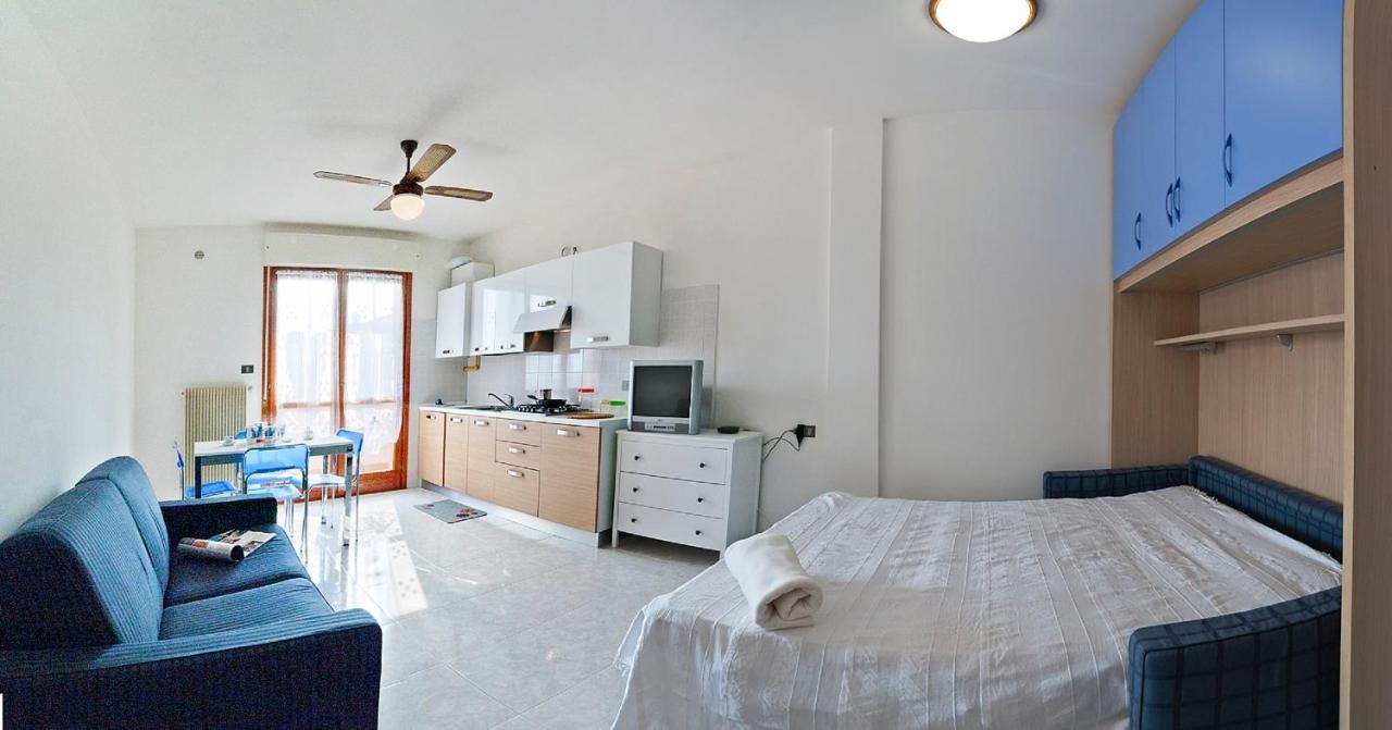 Ferienwohnung Duca Degli Abruzzi Caorle Zimmer foto